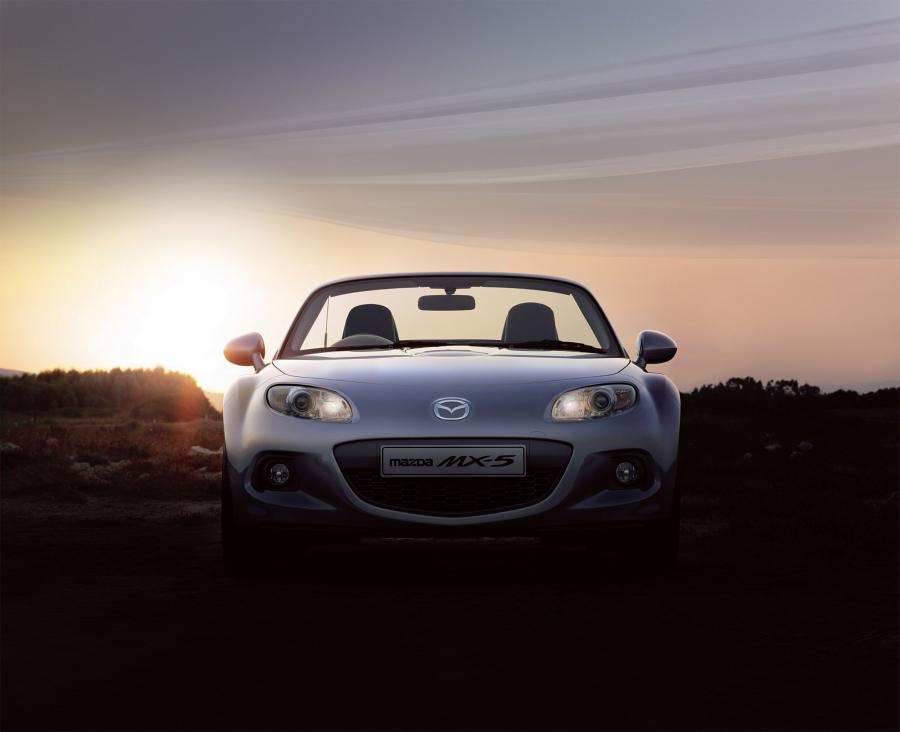  Mazda MX-5 2012 года  (фото 60 из 60)